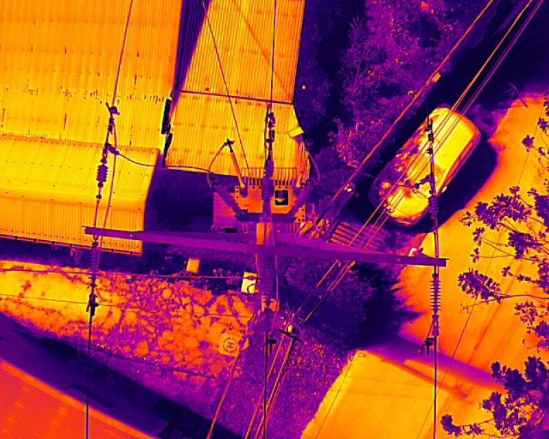 thermographie par drone pylône haute tension