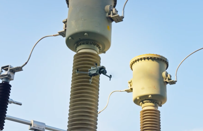 Contrôle pylônes électrique haute tension et télécom par drone thermique en Normandie