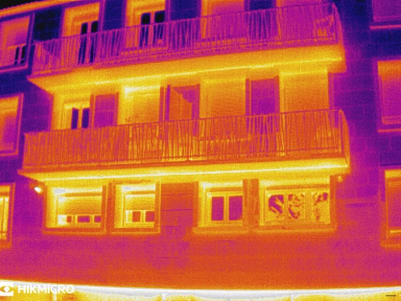 Trouver un spécialiste pour contrôle des façades et toitures d'immeuble en thermographie infrarouge pour à Rouen
